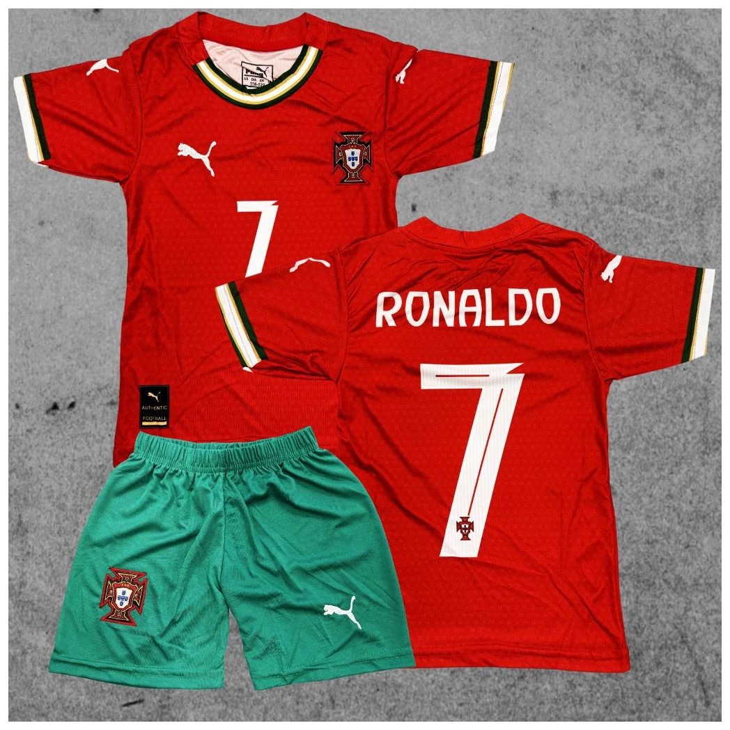 PORTUGÁL VÁLOGATOTT - Ronaldo szurkolói gyerek mez szett PUMA