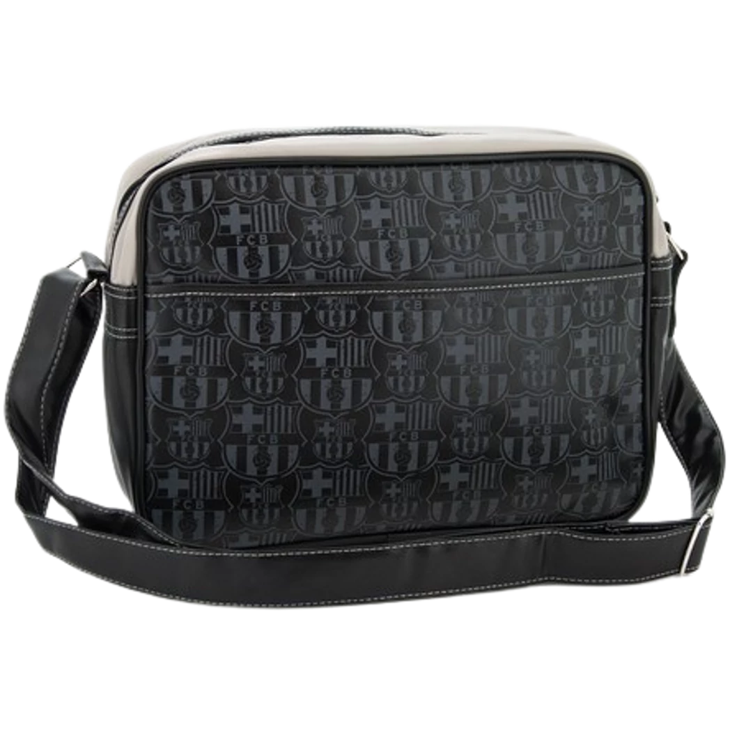 Kép 2/2 - BARCELONA közepes fekete oldaltáska