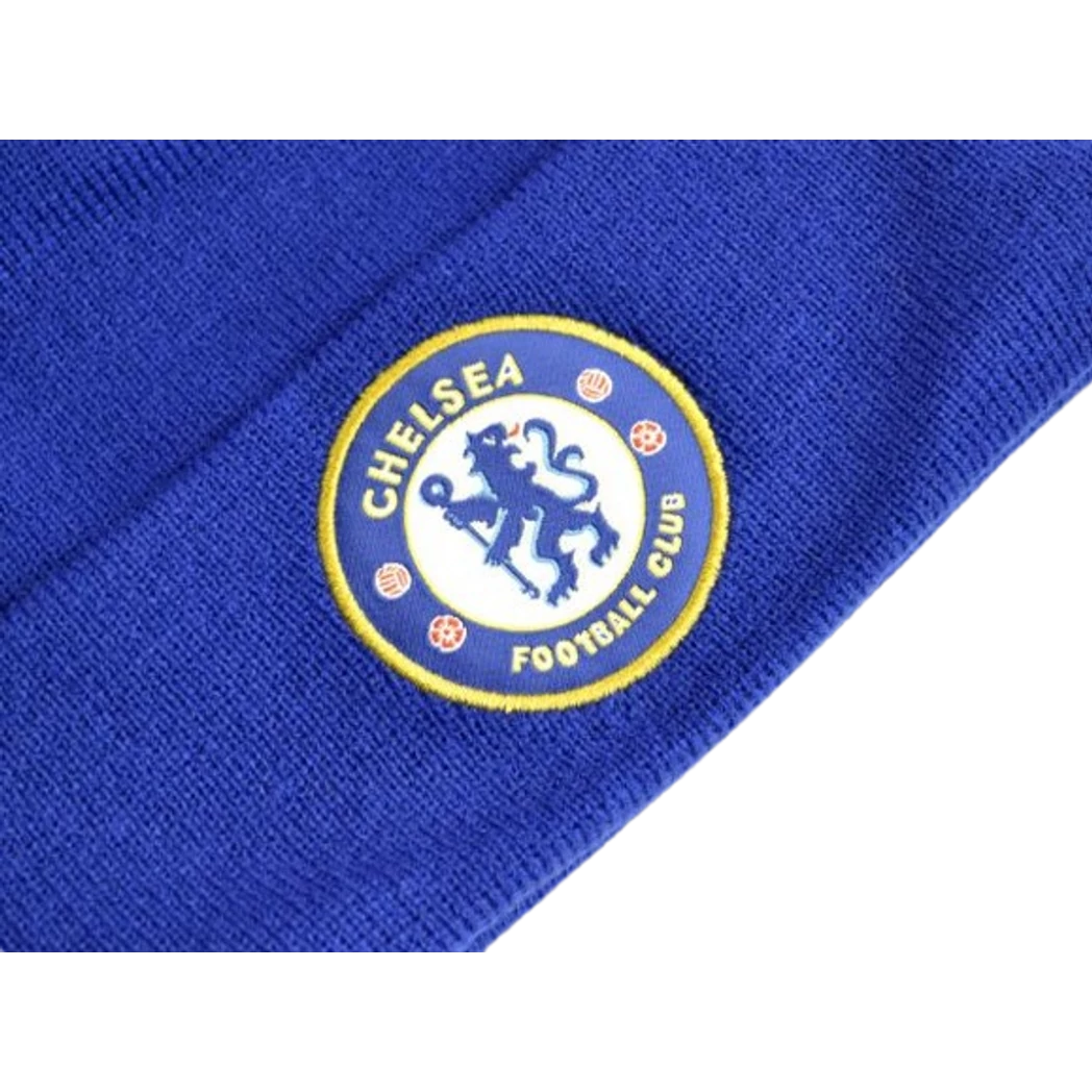 Kép 3/3 - CHELSEA kötött téli sapka világoskék