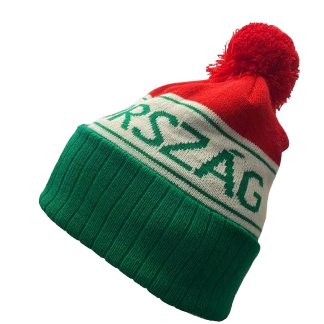 Kép 3/3 - MAGYARORSZÁG felnőtt címeres visszahajtós kötött sapka pomponos