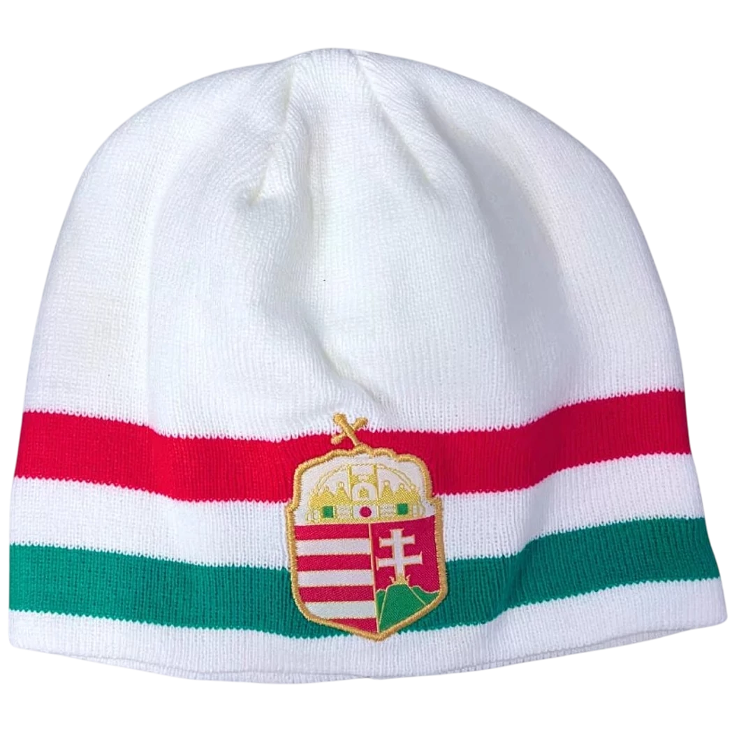 Kép 1/5 - MAGYARORSZÁG  gyerek kötött sapka fehér trikolor címeres