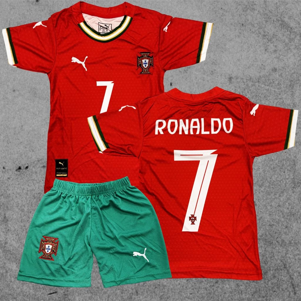 PORTUGÁL VÁLOGATOTT - Ronaldo szurkolói gyerek mez szett PUMA